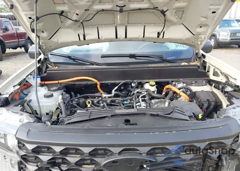 2025 Ford Maverick Xl из США, поврежденный, VIN 3FTTW8B34SRA32485